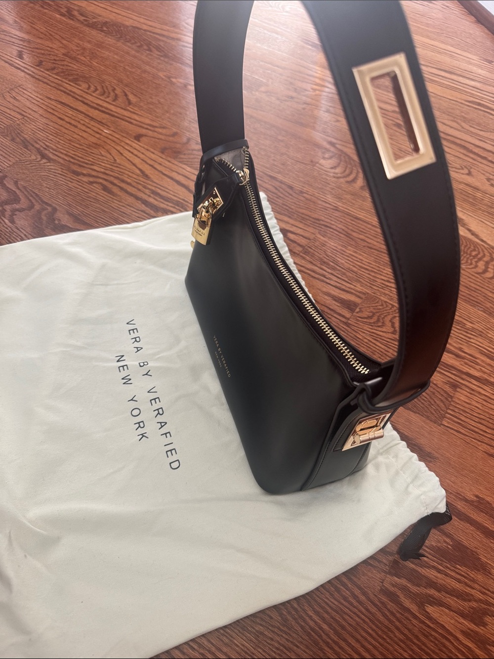 Black Leather Shoulder Bag with Gold Hardware - Picture 4 of 7